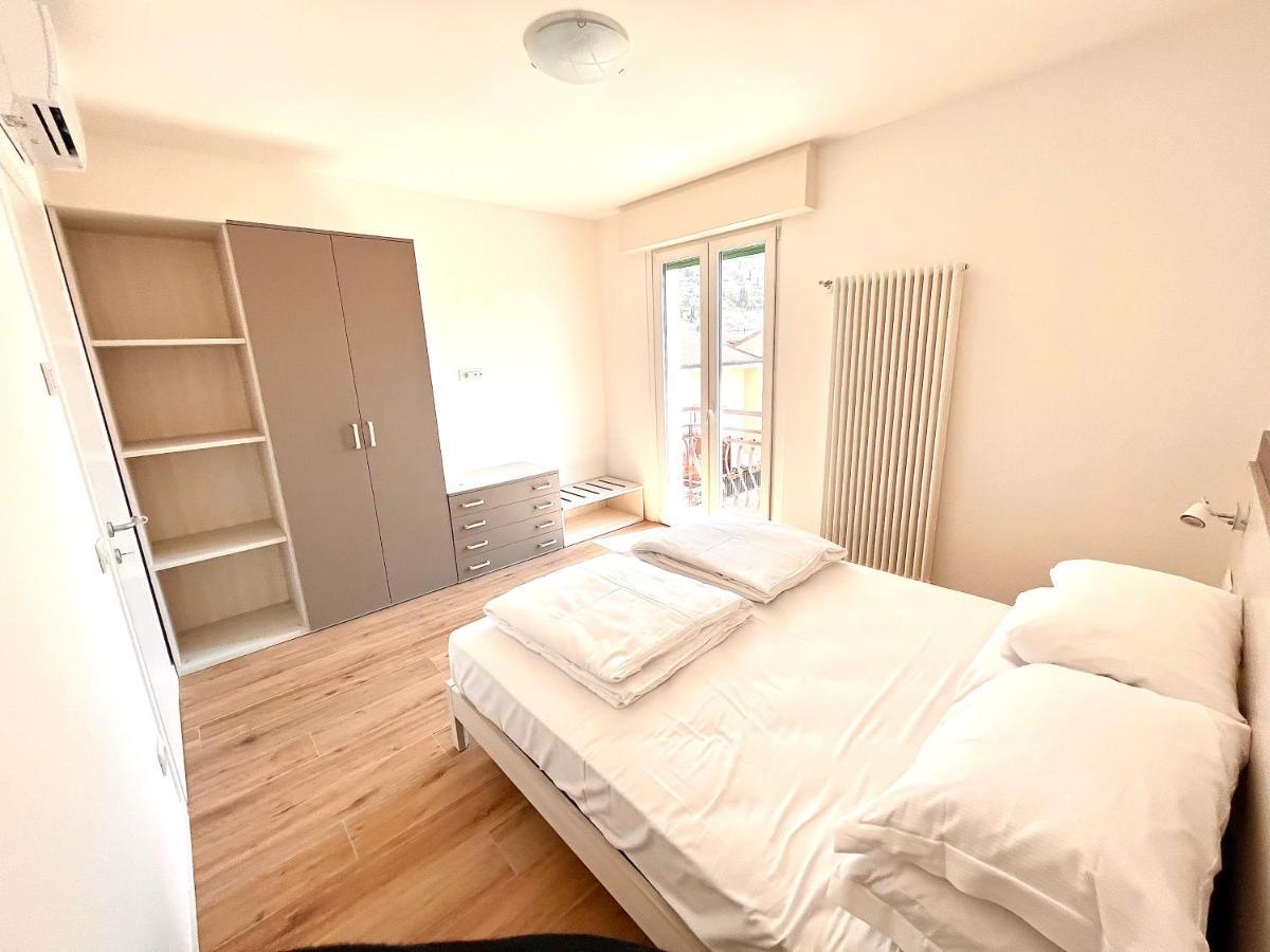 Berengario Suites Torri Del Benaco Bagian luar foto